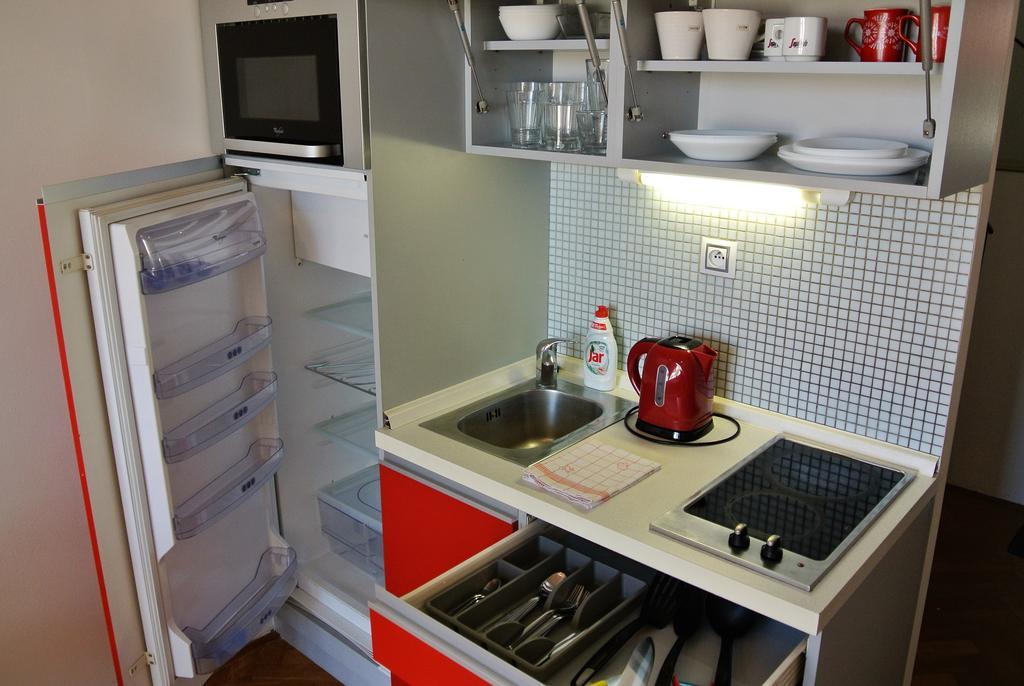 Prague Letna Apartments Екстер'єр фото