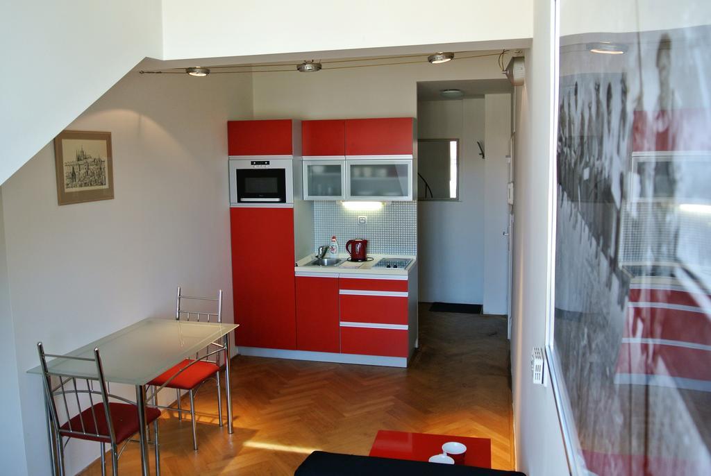 Prague Letna Apartments Екстер'єр фото